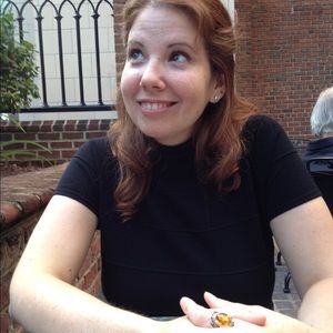 Meet your Posher, Rachel